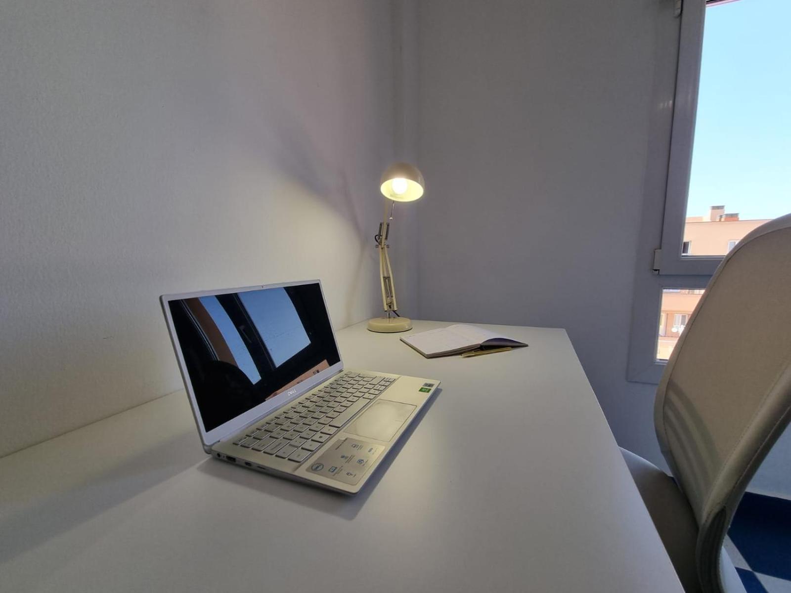Lobos Views Workaction, Enjoy While You Work كوراليهو المظهر الخارجي الصورة